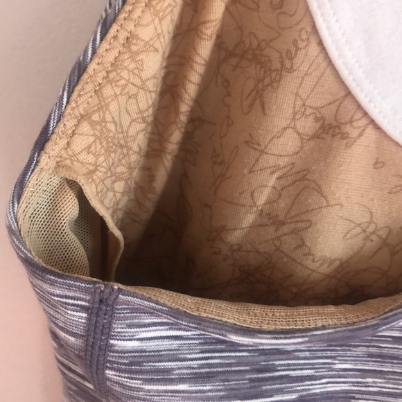 Lululemon Athletica Size 8 Scoop Neck Racer Back Purple Work Out  💪 Tank - Picture 5 of 7